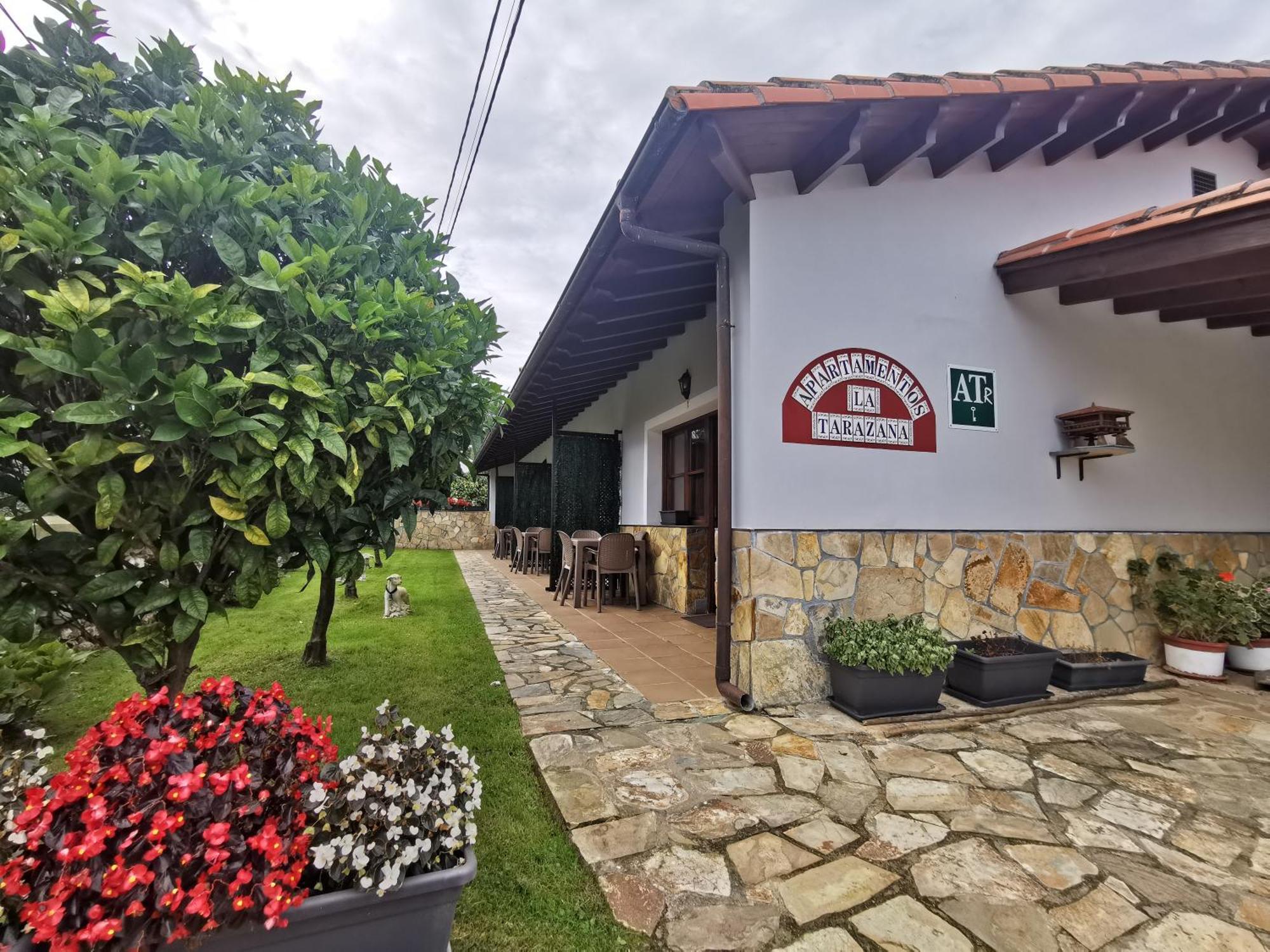 Apartamentos La Tarazana 4 La Pereda de Llanes Kültér fotó